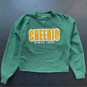 Cropped Green Sweatshirt with Cheerio Graphic